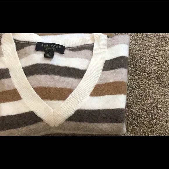Charter Club 100% Cashmere Striped V-Neck Sweater Women’s Large - Picture 6 of 6